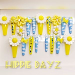 Lux Press-On Nails (XL Coffin)